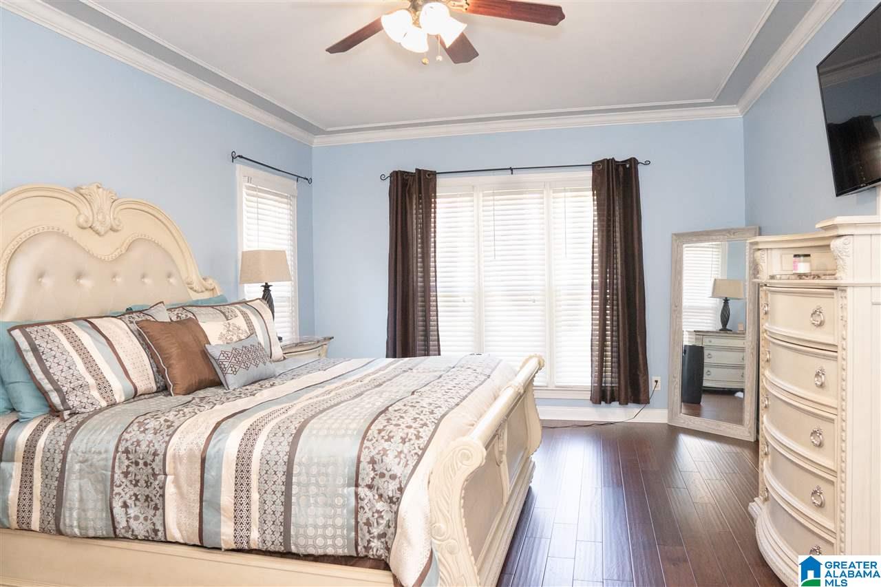 1804 Sandy Ridge Circle Hoover, AL 35244 - Photo 15 of 41
