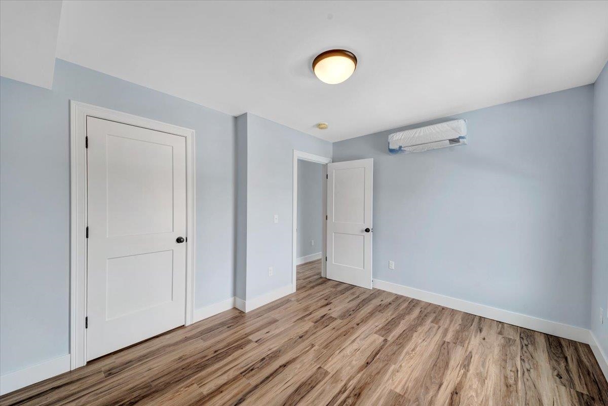 925 Falls Road, Unit 1 Shelburne, VT 05482 - Photo 22 of 51 Gallery Image 22