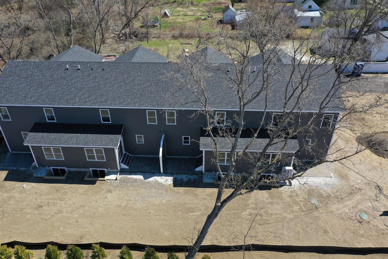 925 Falls Road, Unit 1 Shelburne, VT 05482 - Photo 50 of 51 Gallery Image 50