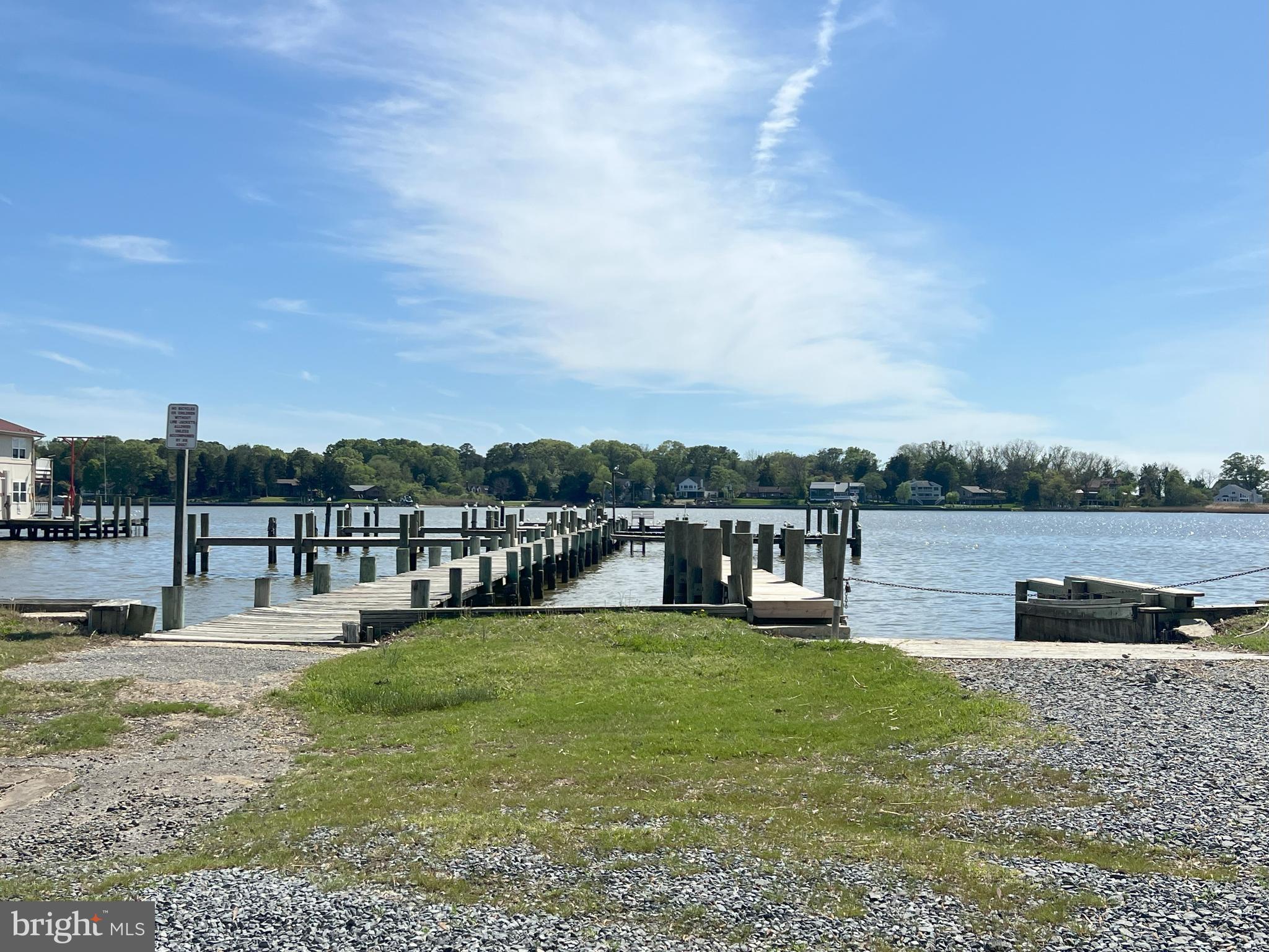 14671 Banks Odee Road Newburg, MD 20664 - Photo 60 of 60 Community Pier with boat ramp