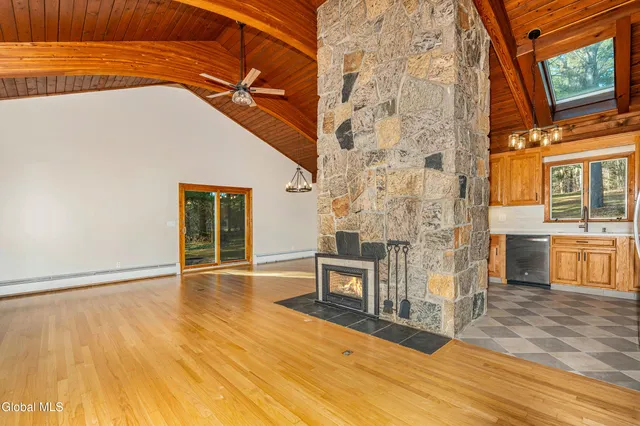 $499,900 | 1718 Thacher Pk Road, Berne, NY 12059