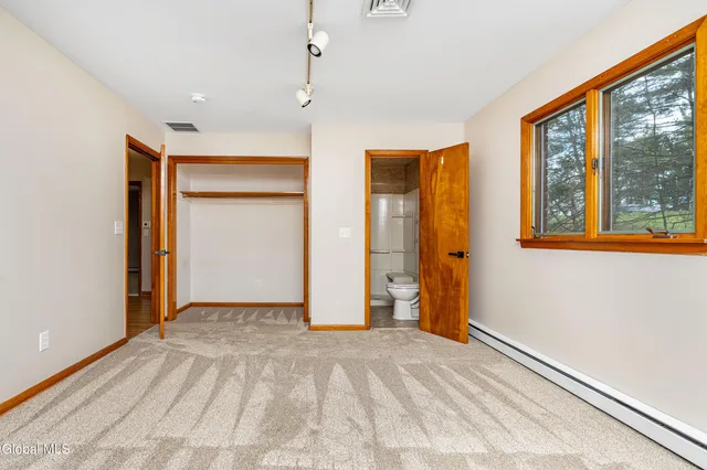 $499,900 | 1718 Thacher Pk Road, Berne, NY 12059