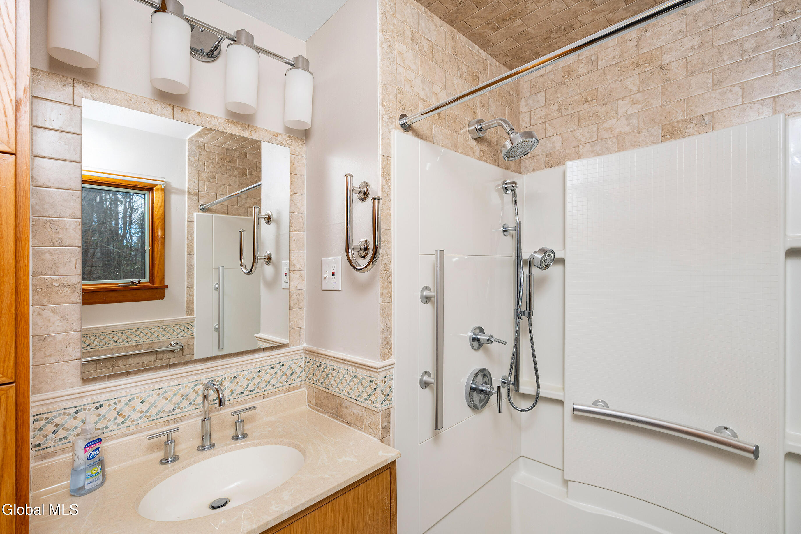 1718 Thacher Pk Road Berne, NY 12059 - Photo 30 of 70 032-1718-Thacher-Park-Road-East-Berne-NY