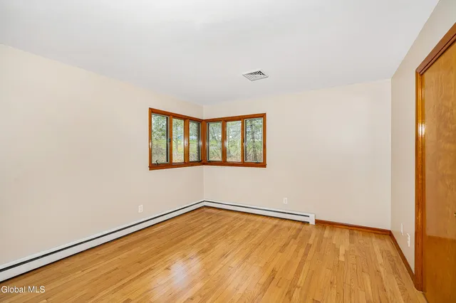 $499,900 | 1718 Thacher Pk Road, Berne, NY 12059