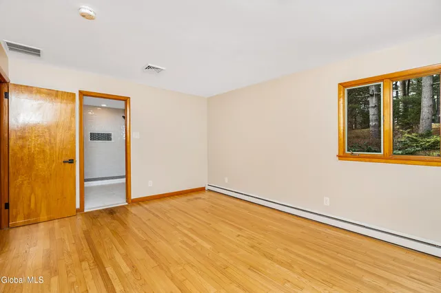 $499,900 | 1718 Thacher Pk Road, Berne, NY 12059