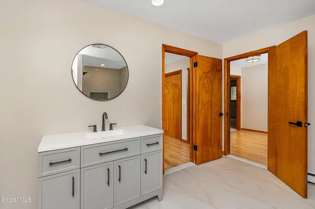 $499,900 | 1718 Thacher Pk Road, Berne, NY 12059