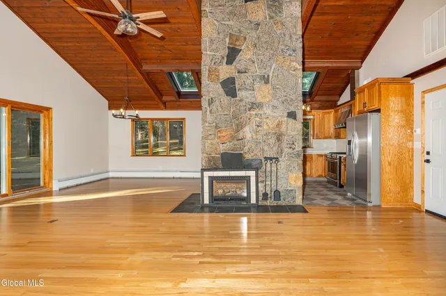 $499,900 | 1718 Thacher Pk Road, Berne, NY 12059