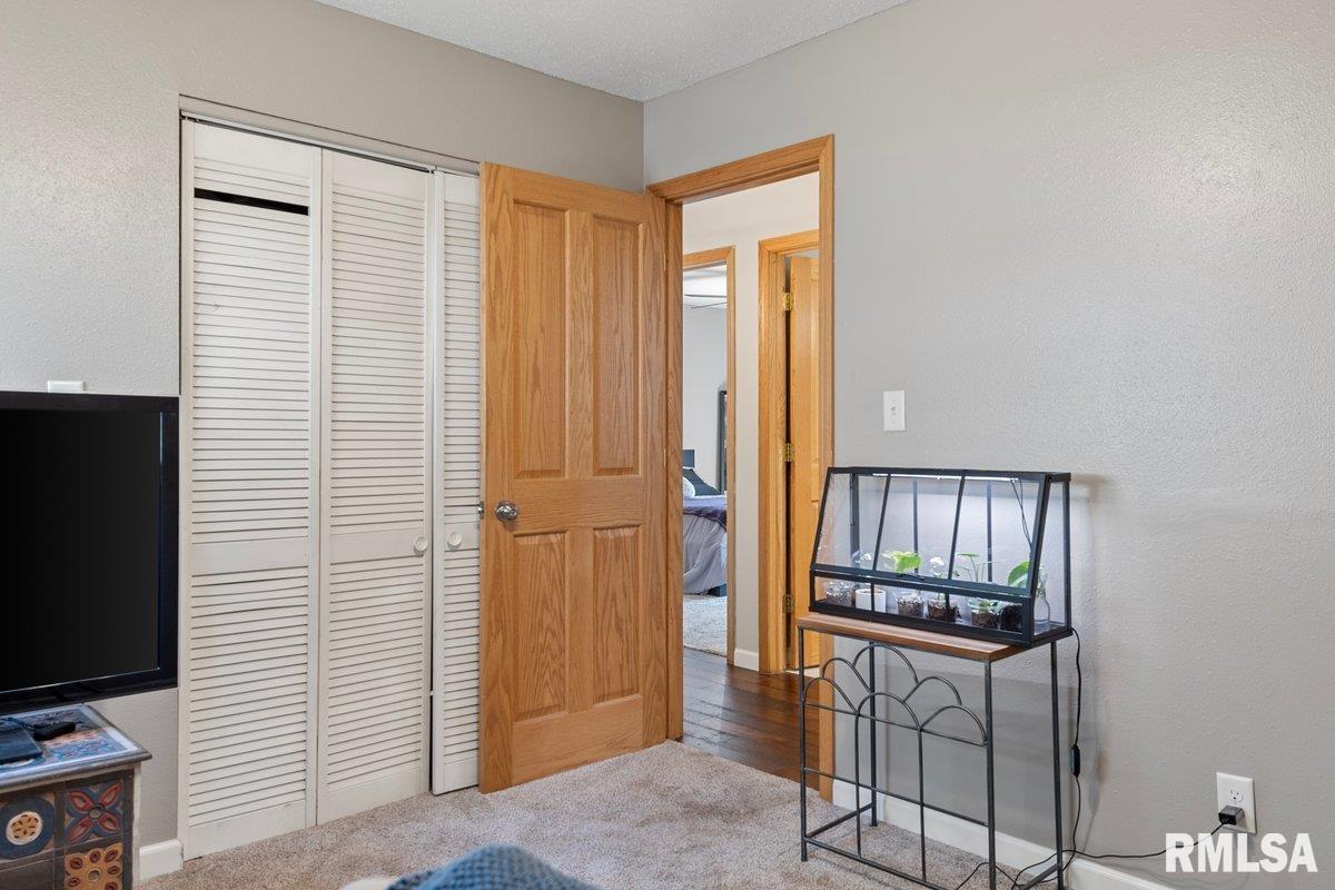 107 Buckingham Road Chatham, IL 62629 - Photo 14 of 22 Gallery Image 14