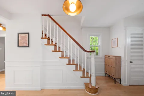 $1,050,000 | 161 Rolling Road, Bala Cynwyd, PA 19004