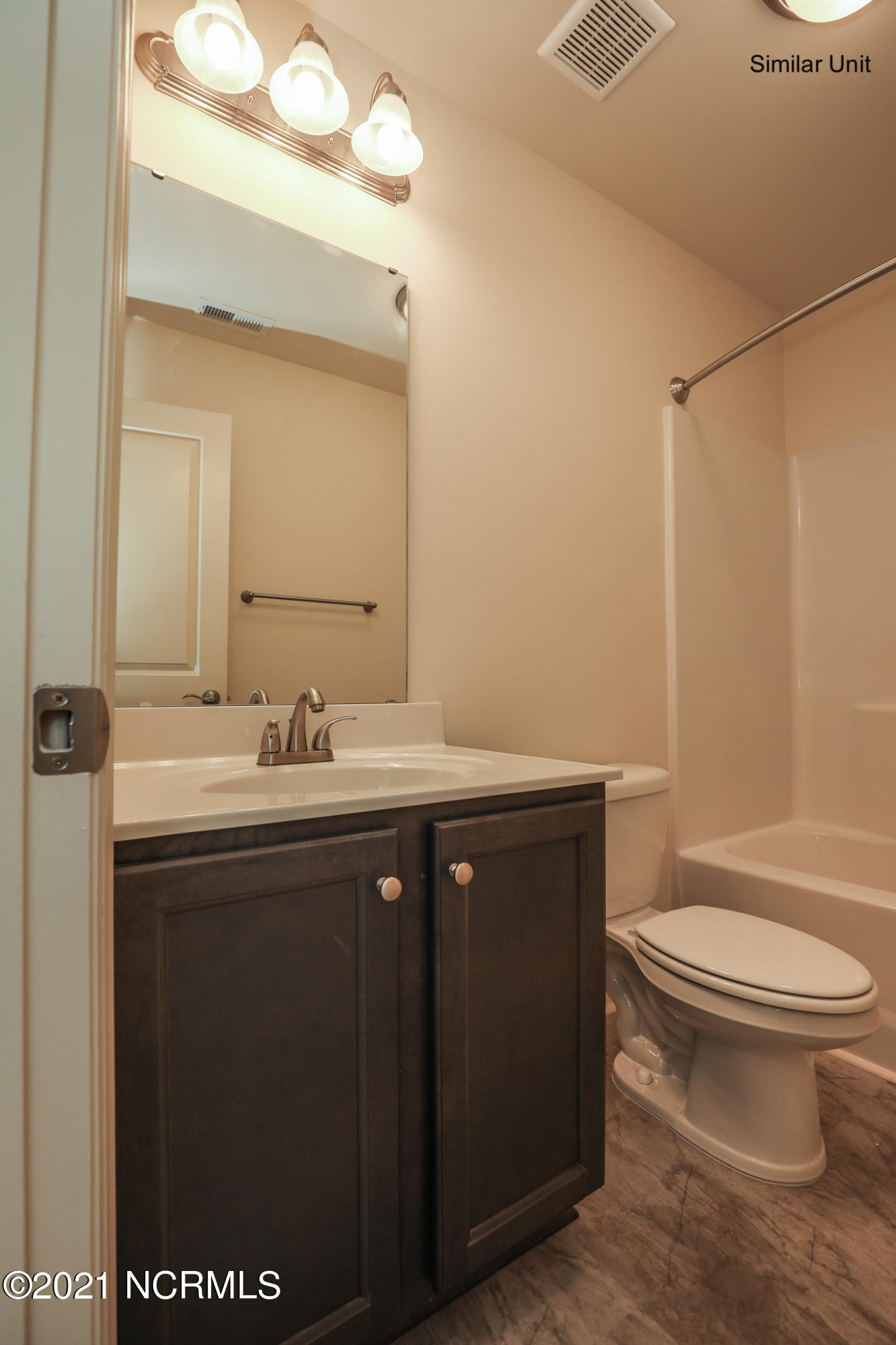 450 Sullivan Loop Road Midway Park, NC 28544 - Photo 20 of 26 Deana- 202 Boyington-14