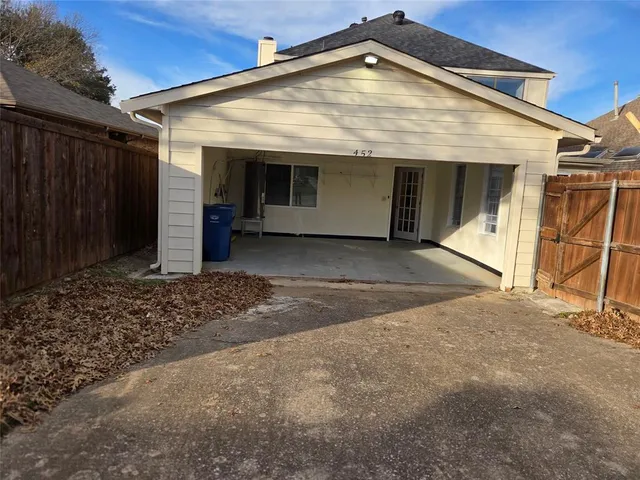$2,500 | 452 Leisure Lane, Coppell, TX 75019