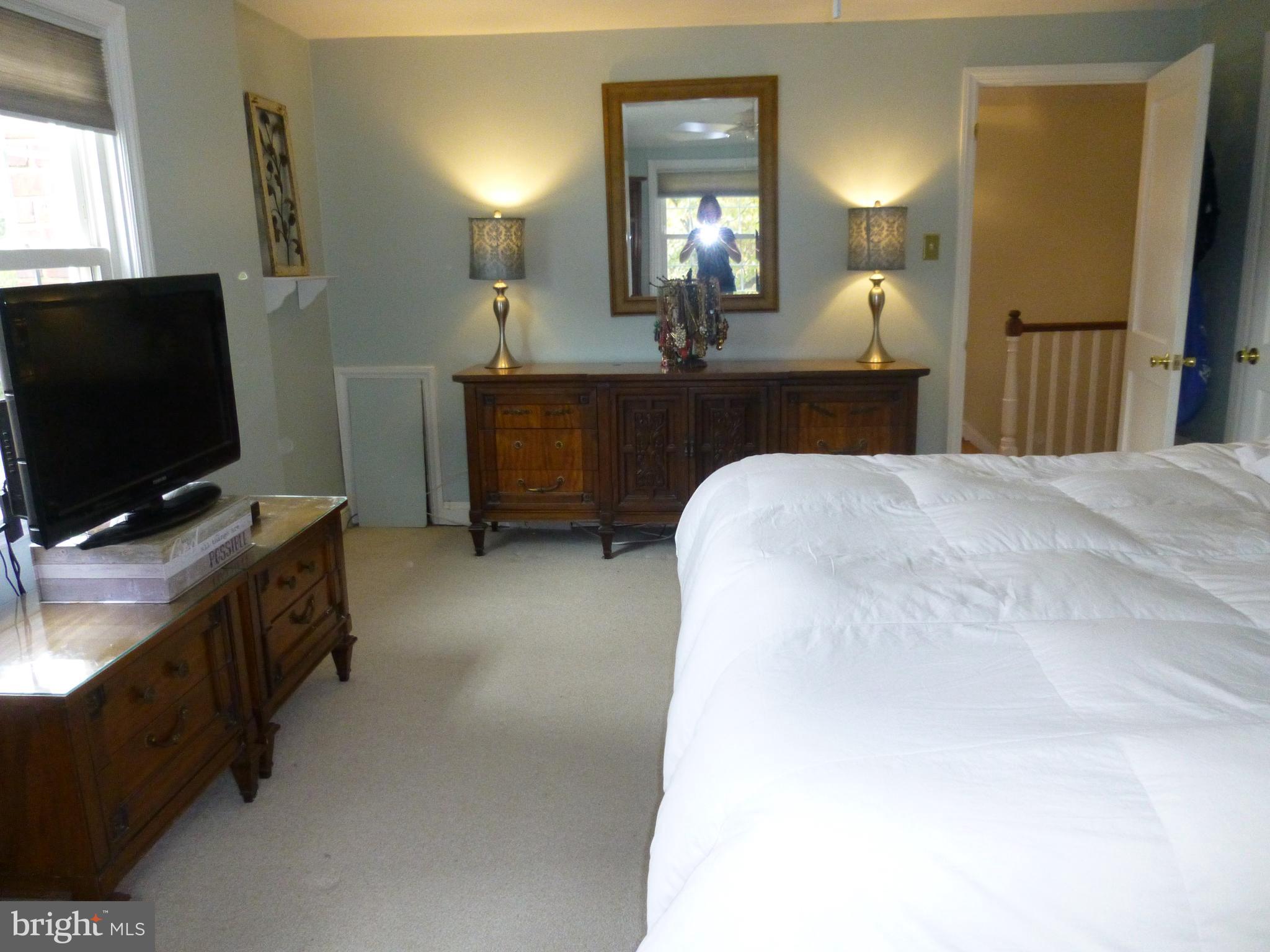 122 Barbara Drive Springfield, PA 19064 - Photo 29 of 43 Master Bedroom - King Sized Bed