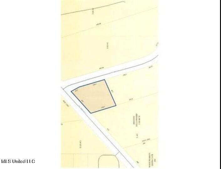 12648 Lorraine Road Biloxi, MS 39532 - Photo 1 of 3 5