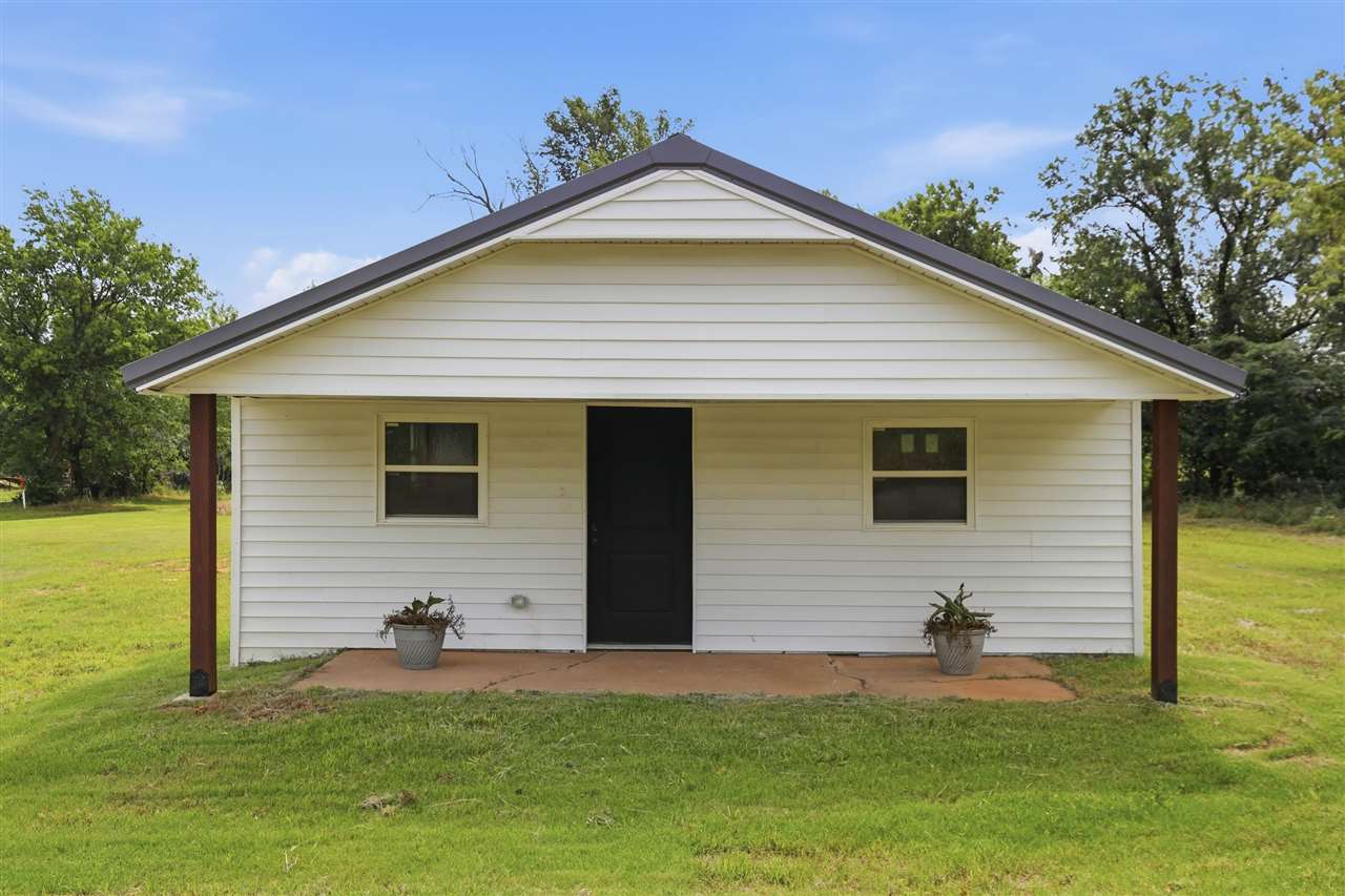 302 2nd Street Tryon, OK 74875 - Photo 3 of 30 Gallery Image 3