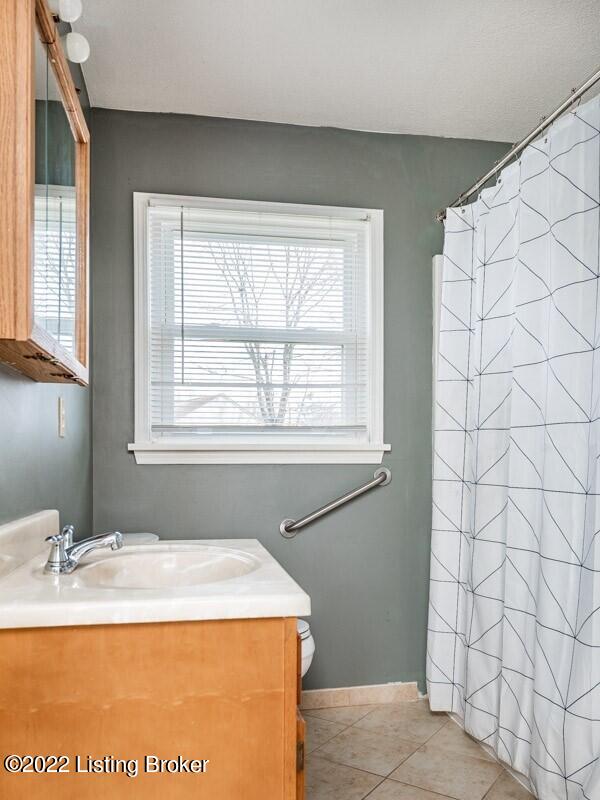 7710 Tempsclair Road Louisville, KY 40220 - Photo 21 of 29 t23