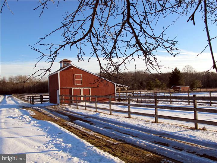 75 Springers Brook Road Shamong, NJ 08088 - Photo 16 of 22 Barn