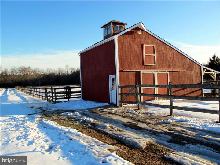 75 Springers Brook Road Shamong, NJ 08088 - Photo 17 of 22 Barn
