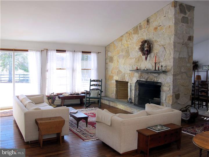 75 Springers Brook Road Shamong, NJ 08088 - Photo 5 of 22 Dining Room