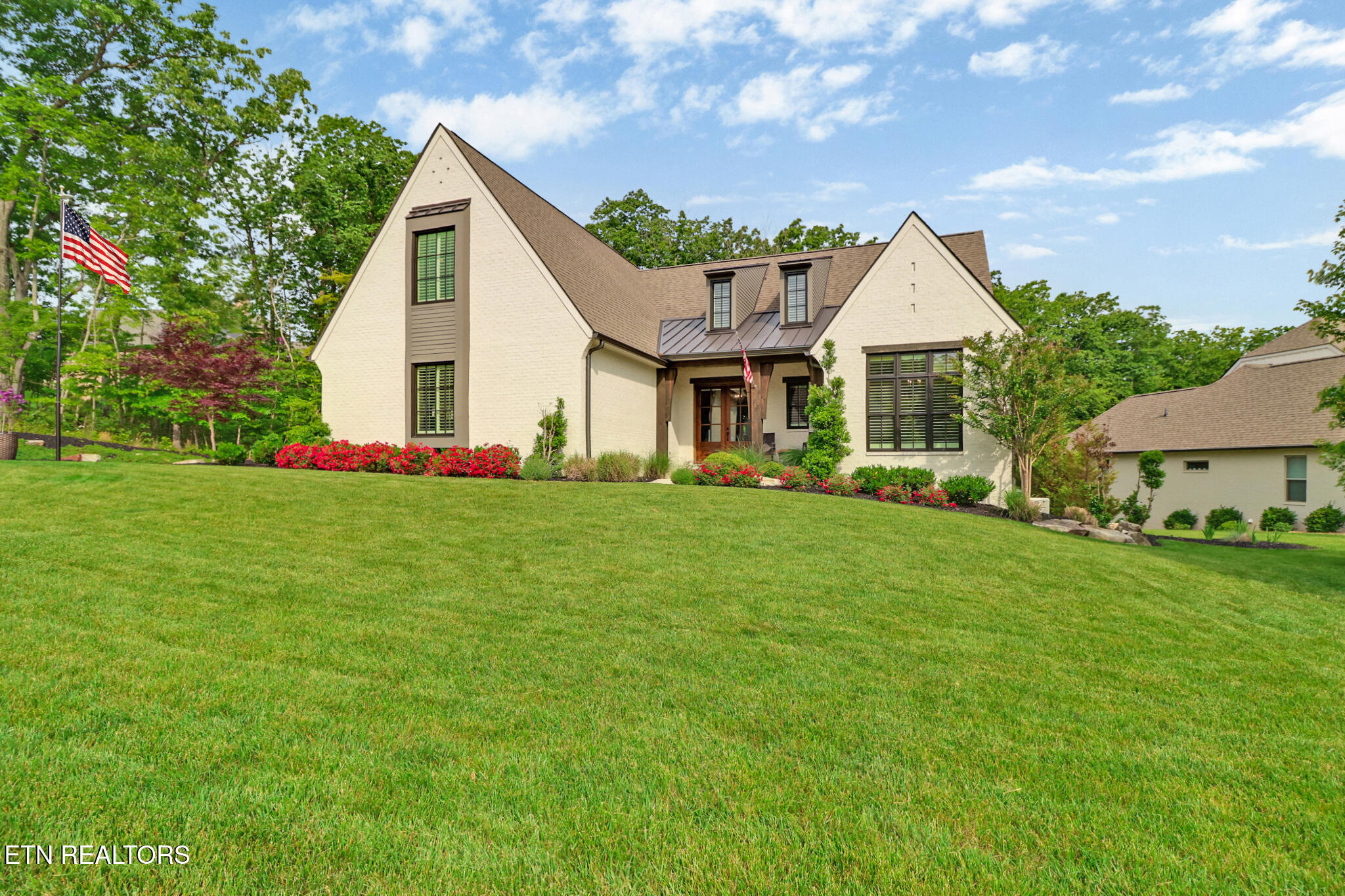 109 Chestnut Ridge Court Crossville, TN 38558 - Photo 2 of 60 if1a9737-if1a9741