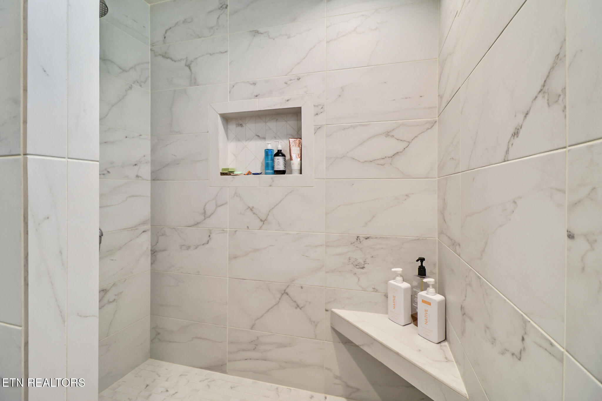 109 Chestnut Ridge Court Crossville, TN 38558 - Photo 38 of 60 if1a9942-if1a9946