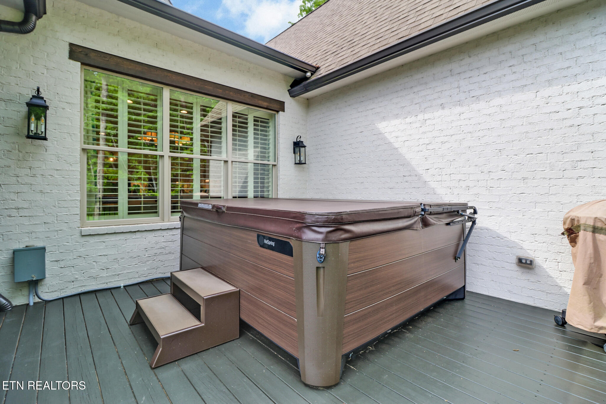 109 Chestnut Ridge Court Crossville, TN 38558 - Photo 9 of 60 if1a9862-if1a9866