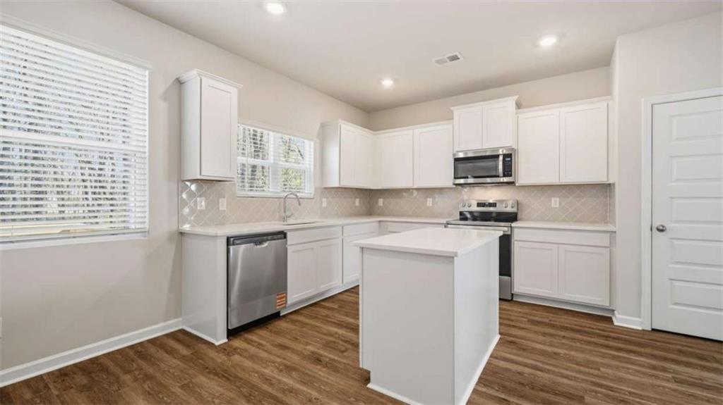 204 Friendship Oak Way Hampton, GA 30228 - Photo 12 of 37