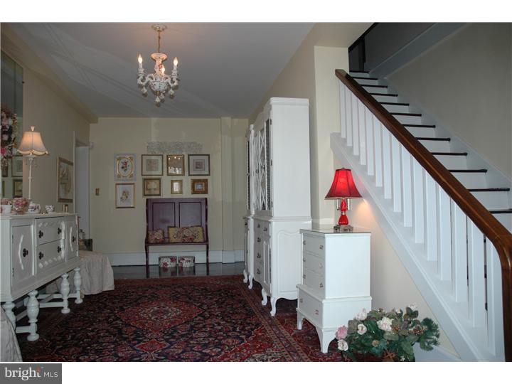 1787 Sharpless Road Jenkintown, PA 19046 - Photo 16 of 25 Foyer