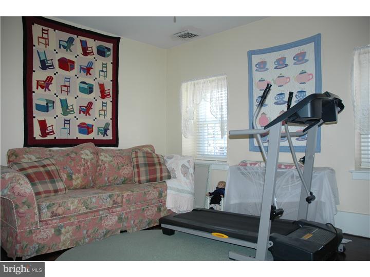 1787 Sharpless Road Jenkintown, PA 19046 - Photo 20 of 25 Bedroom