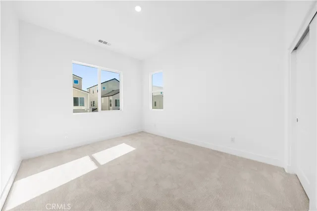 $1,580,000 | 165 Sawbuck, Irvine, CA 92618