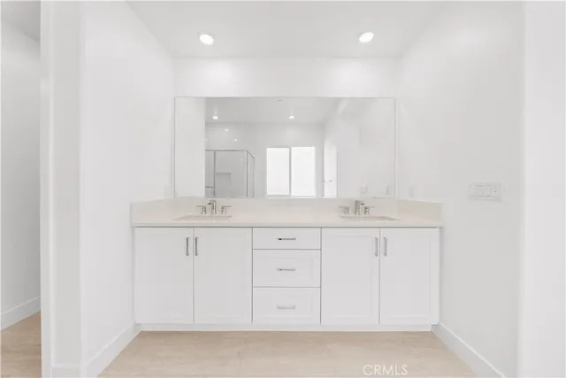 $1,580,000 | 165 Sawbuck, Irvine, CA 92618