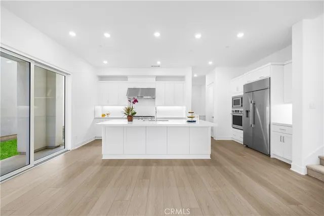 $1,580,000 | 165 Sawbuck, Irvine, CA 92618