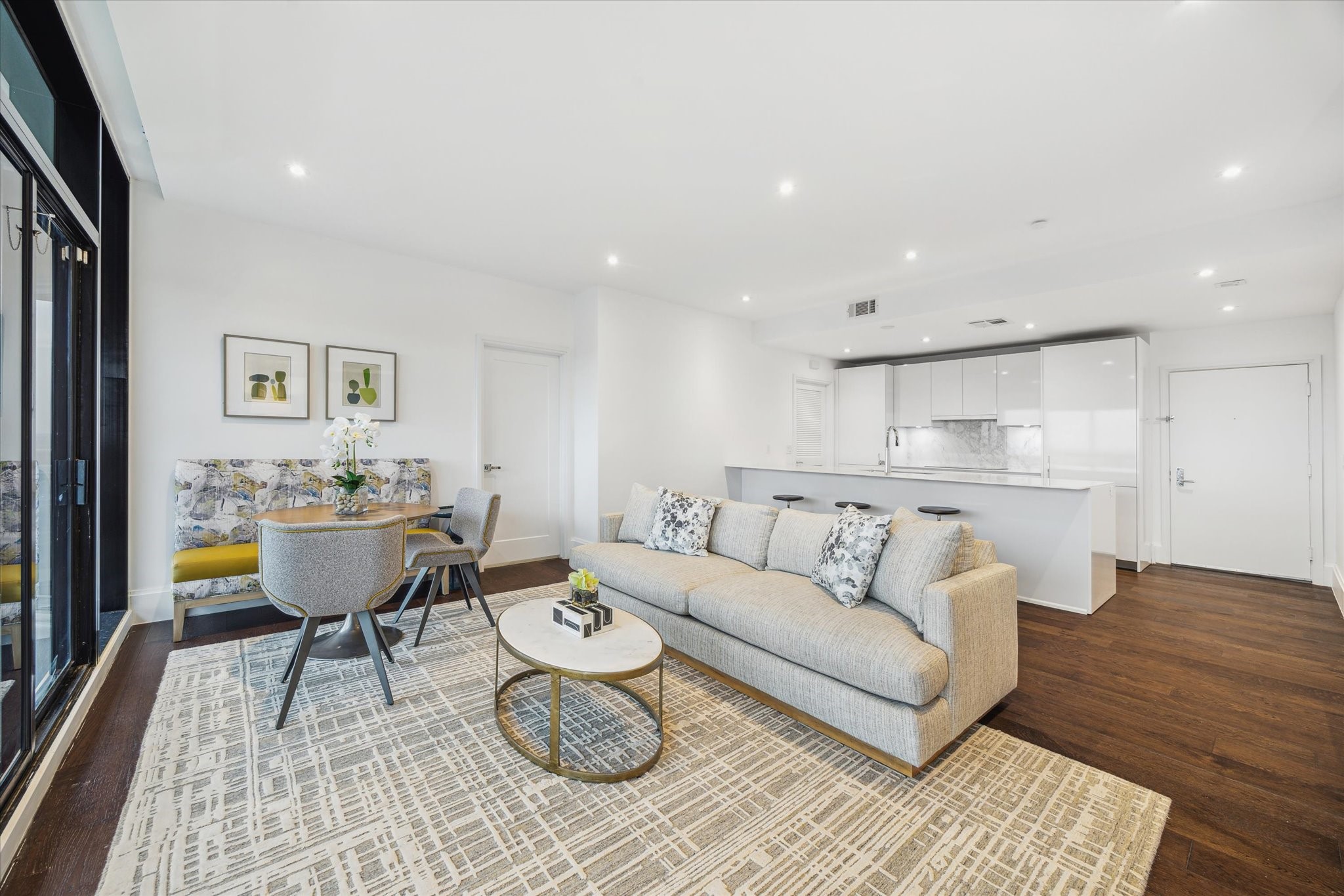 1701 Hermann Drive, Unit 30D Houston, TX 77004 - Photo 2 of 32