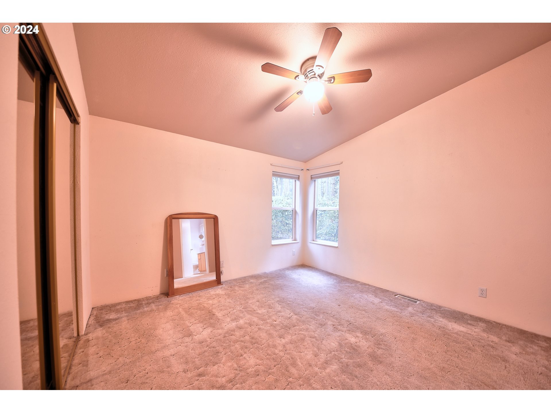 31746 Camas Swale Road Creswell, OR 97426 - Photo 8 of 46 Gallery Image 8