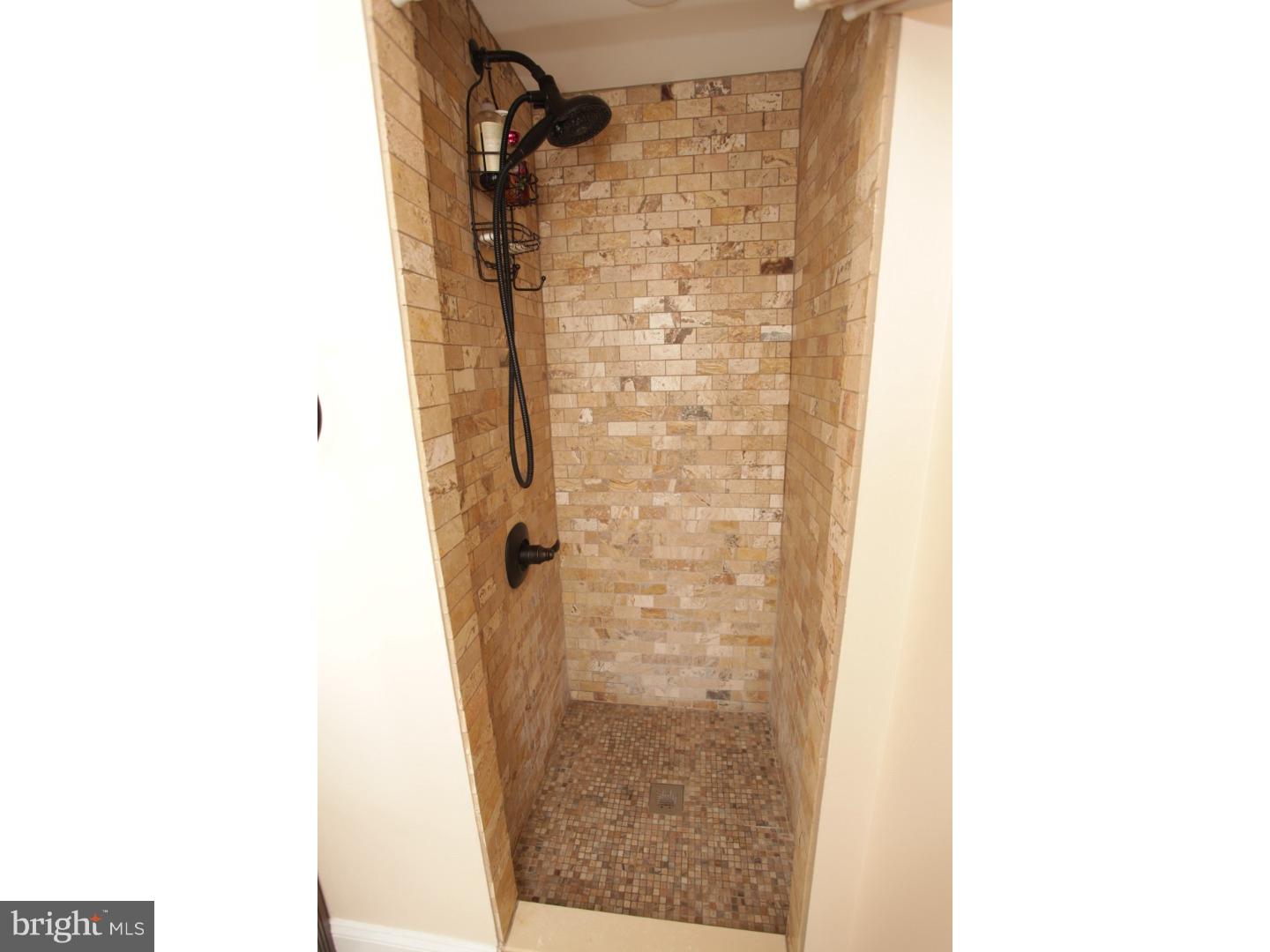 5735 Drexel Road Philadelphia, PA 19131 - Photo 15 of 25 Master Bathroom