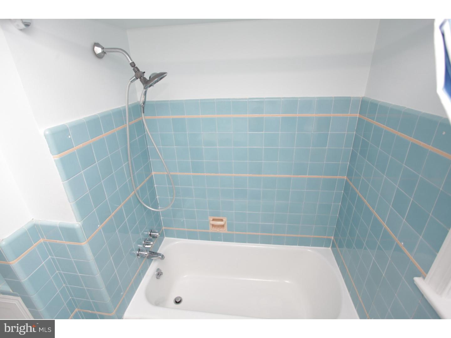 5735 Drexel Road Philadelphia, PA 19131 - Photo 20 of 25 Gallery Image 20