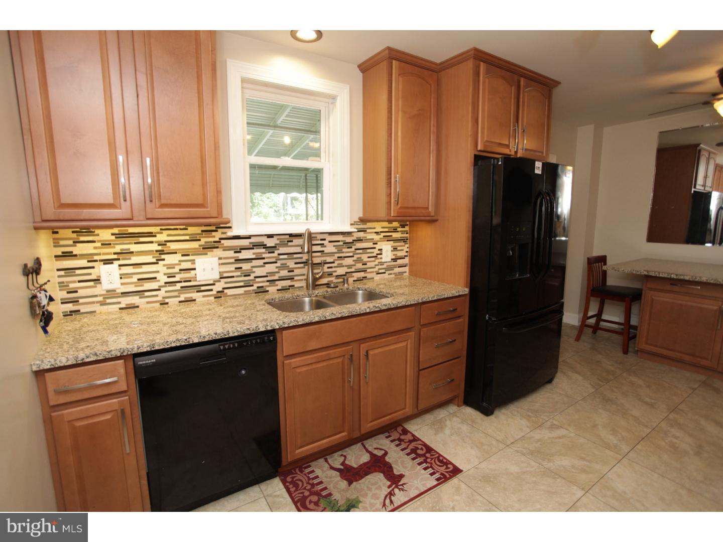 5735 Drexel Road Philadelphia, PA 19131 - Photo 9 of 25 Kitchen