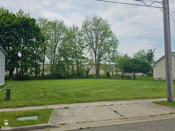 $16,000 | 1623 Lynn Street, Owosso, MI 48867