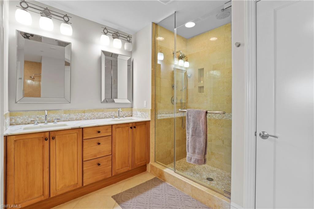 9115 Strada Place, Unit 5307 Naples, FL 34108 - Photo 13 of 29