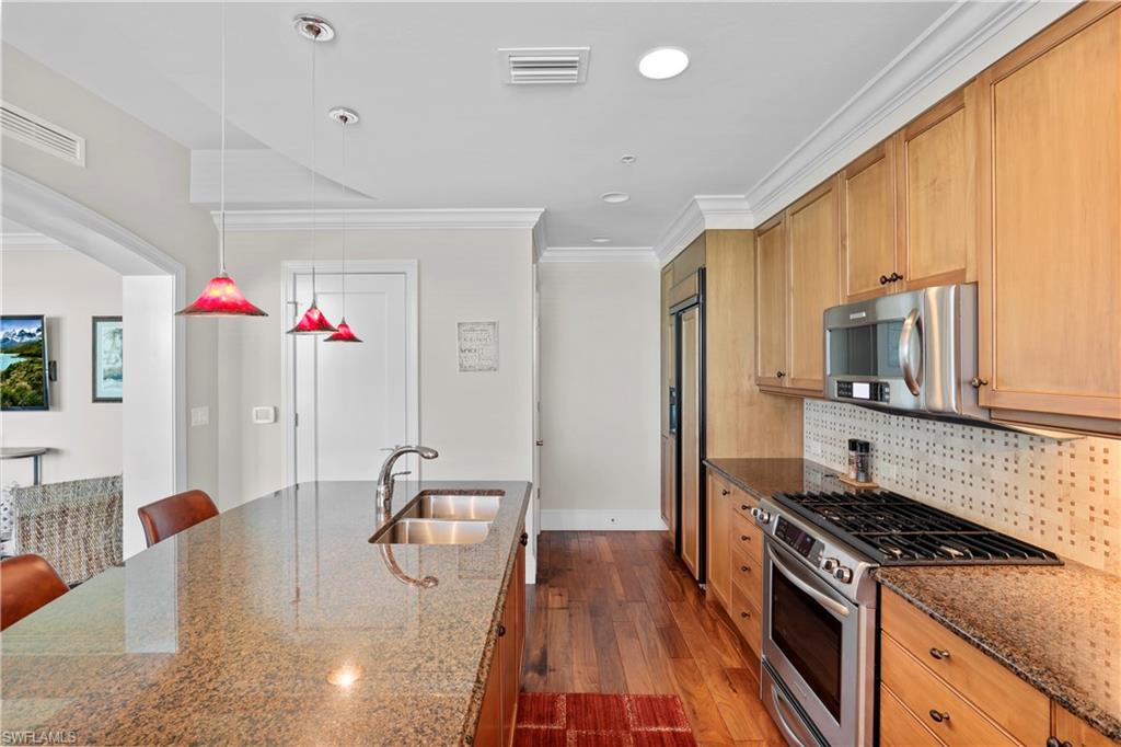 9115 Strada Place, Unit 5307 Naples, FL 34108 - Photo 9 of 29