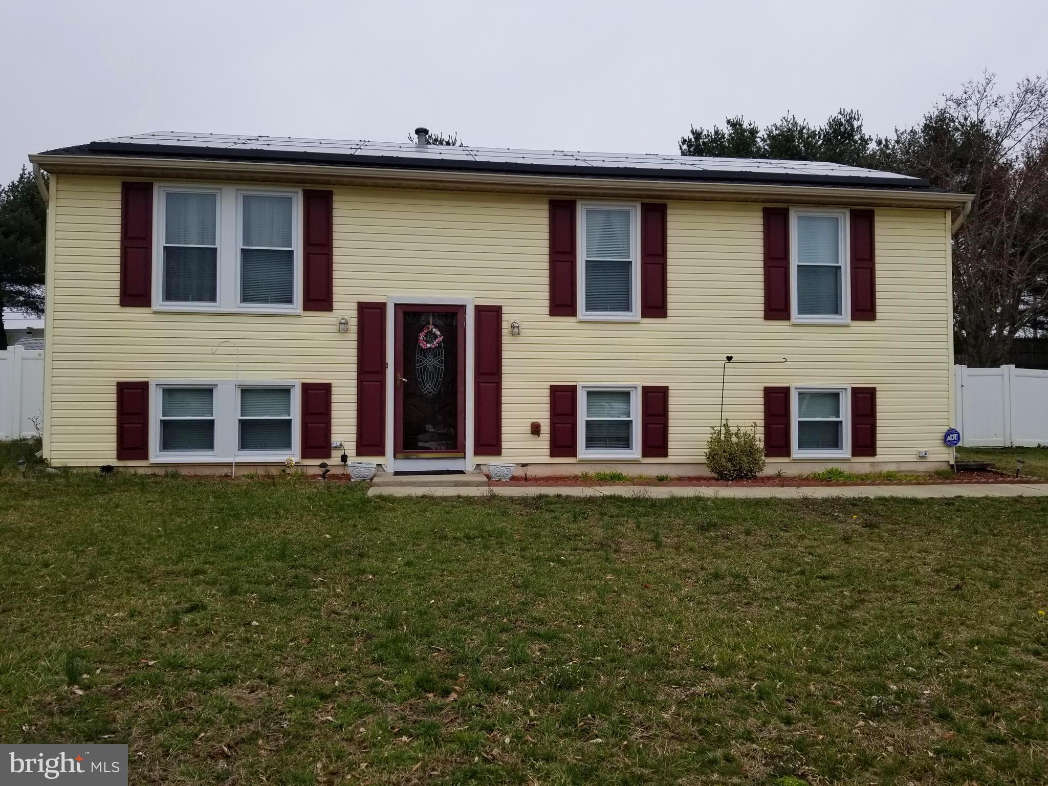 29 Decatur Lane Sicklerville, NJ 08081 - Photo 1 of 19