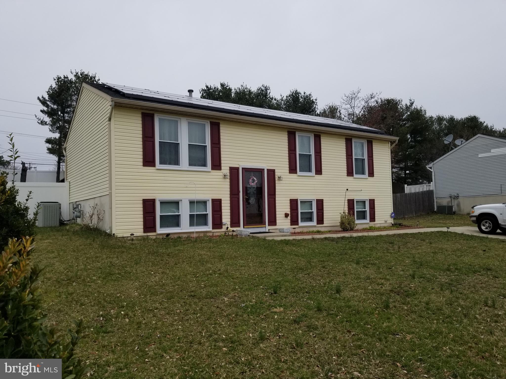 29 Decatur Lane Sicklerville, NJ 08081 - Photo 2 of 19