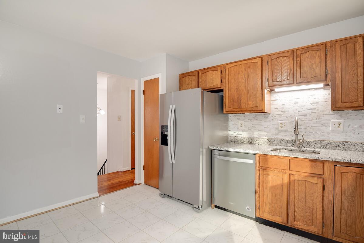 9104 Townsend Lane Clinton, MD 20735 - Photo 13 of 42