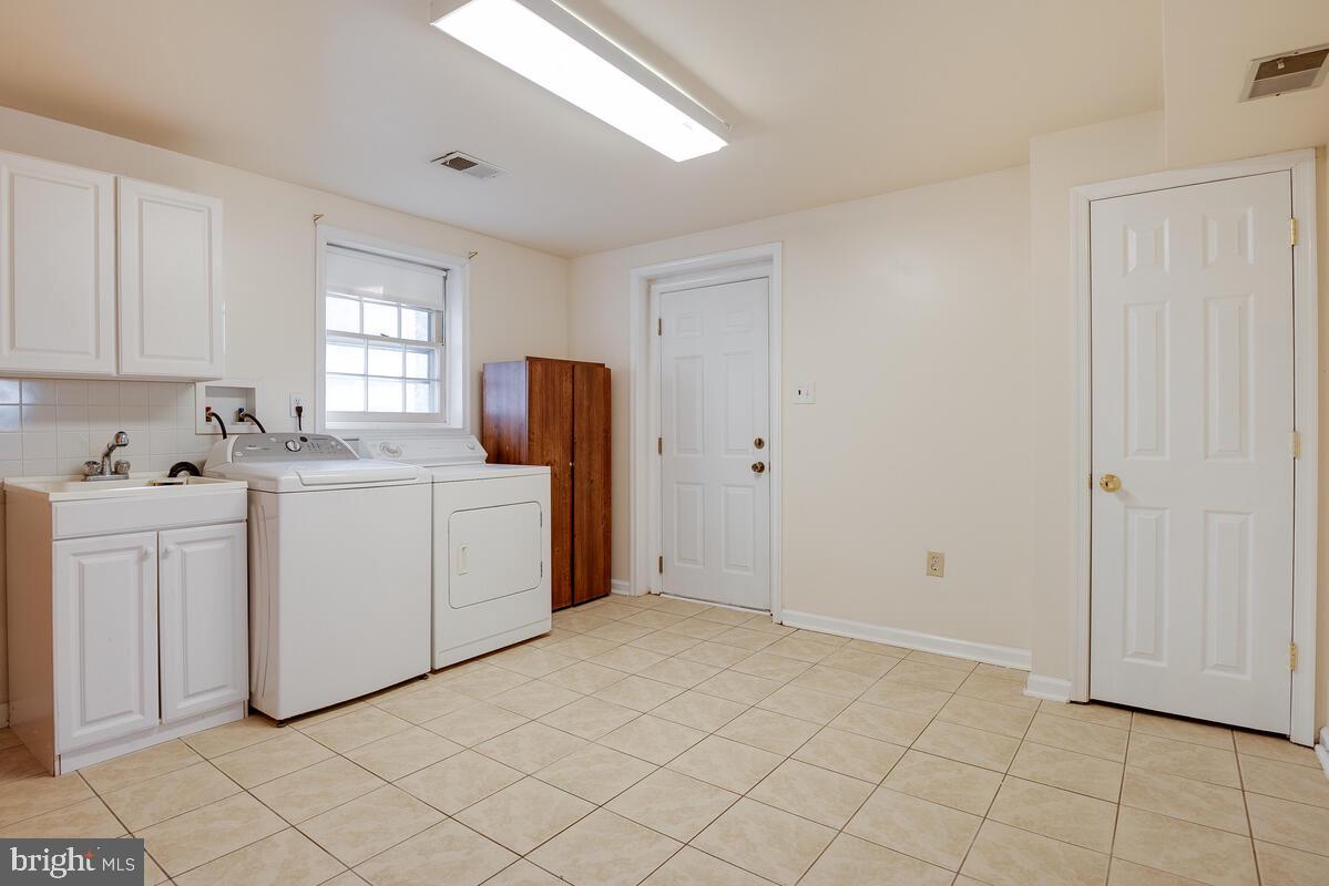 9104 Townsend Lane Clinton, MD 20735 - Photo 33 of 42