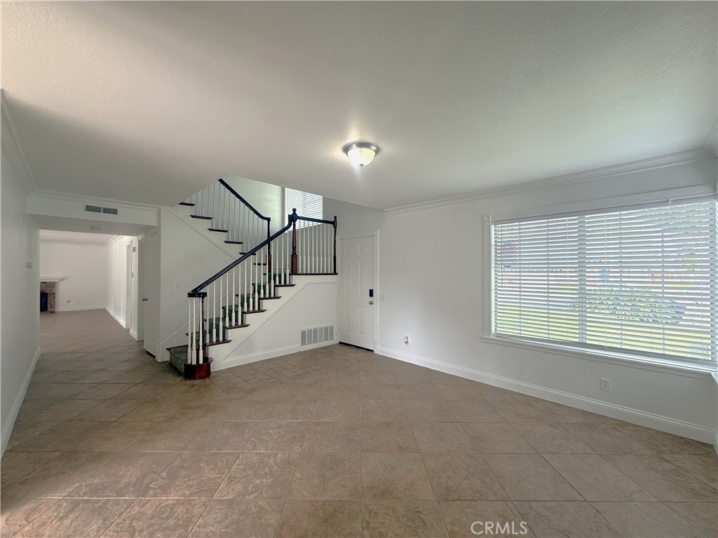 3898 Middleton Place Riverside, CA 92505 - Photo 4 of 24