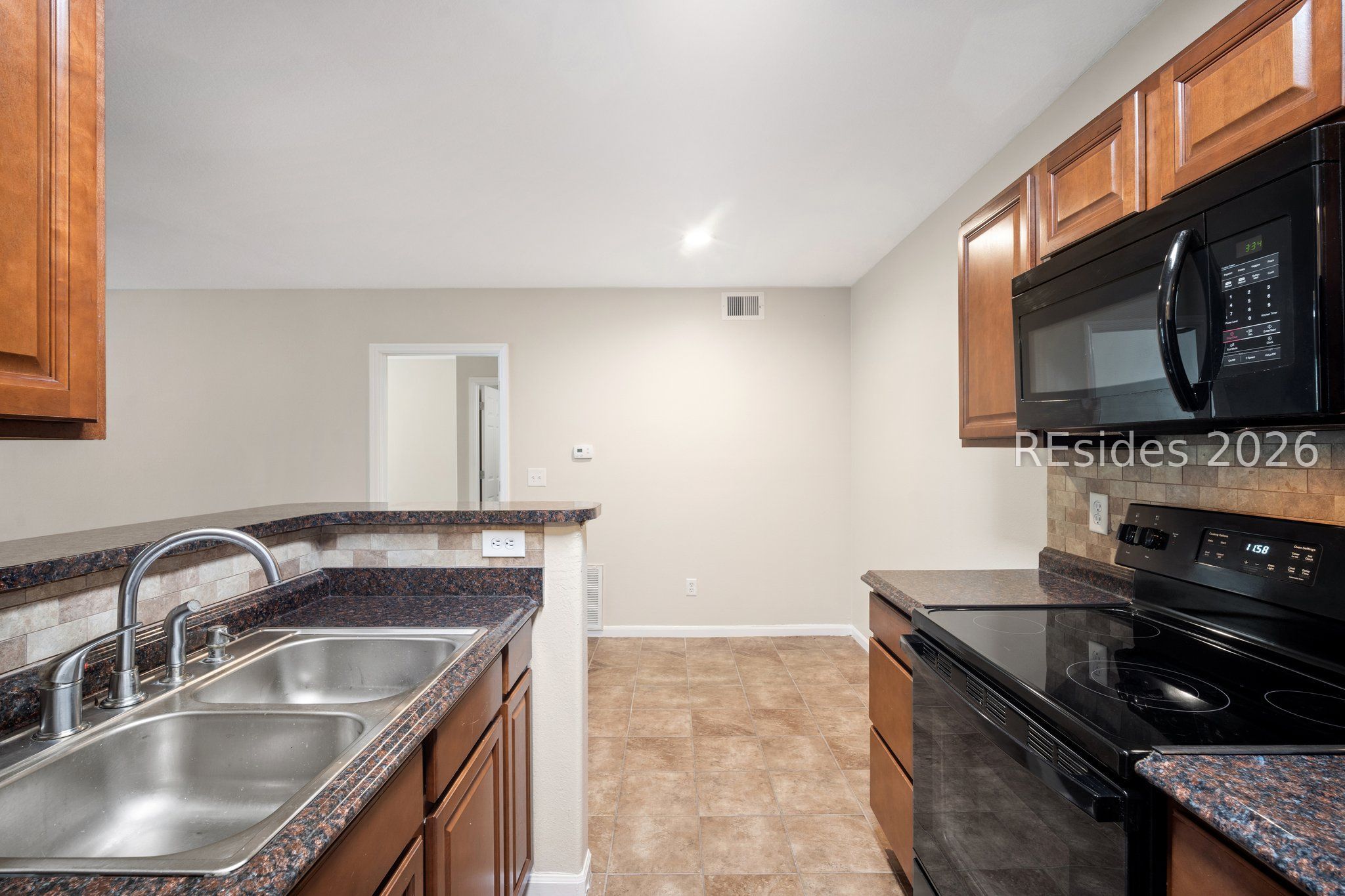 897 Fording Island Road, Unit 310 Bluffton, SC 29910 - Photo 14 of 30 Gallery Image 14