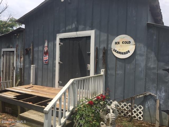 7524 Shallingtons Mill Road Macclesfield, NC 27852 - Photo 17 of 23 Shall Barn workshop 1