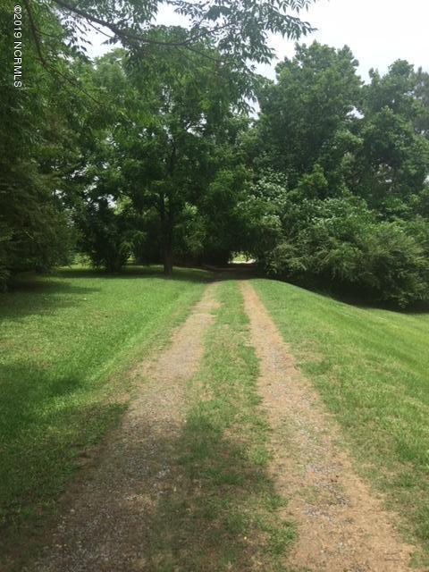 7524 Shallingtons Mill Road Macclesfield, NC 27852 - Photo 21 of 23 Shall Entry 1