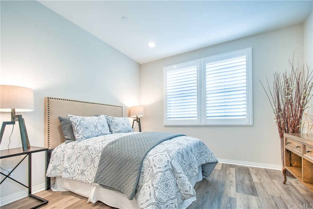 138 Brambles Irvine, CA 92618 - Photo 20 of 48