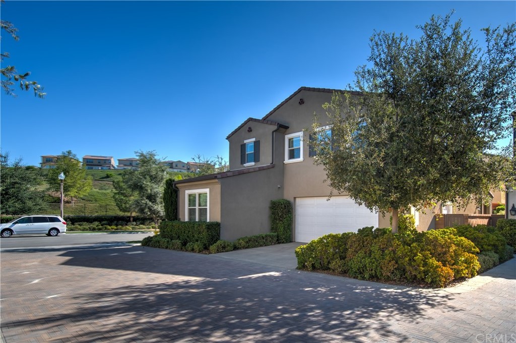 138 Brambles Irvine, CA 92618 - Photo 45 of 48