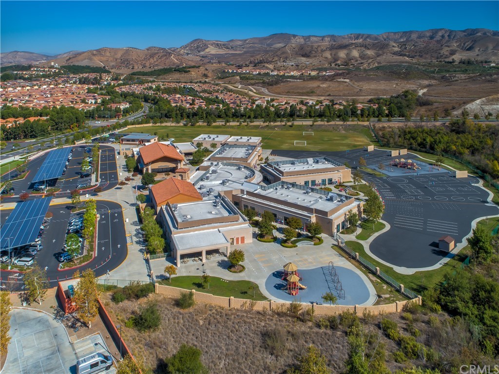 138 Brambles Irvine, CA 92618 - Photo 47 of 48